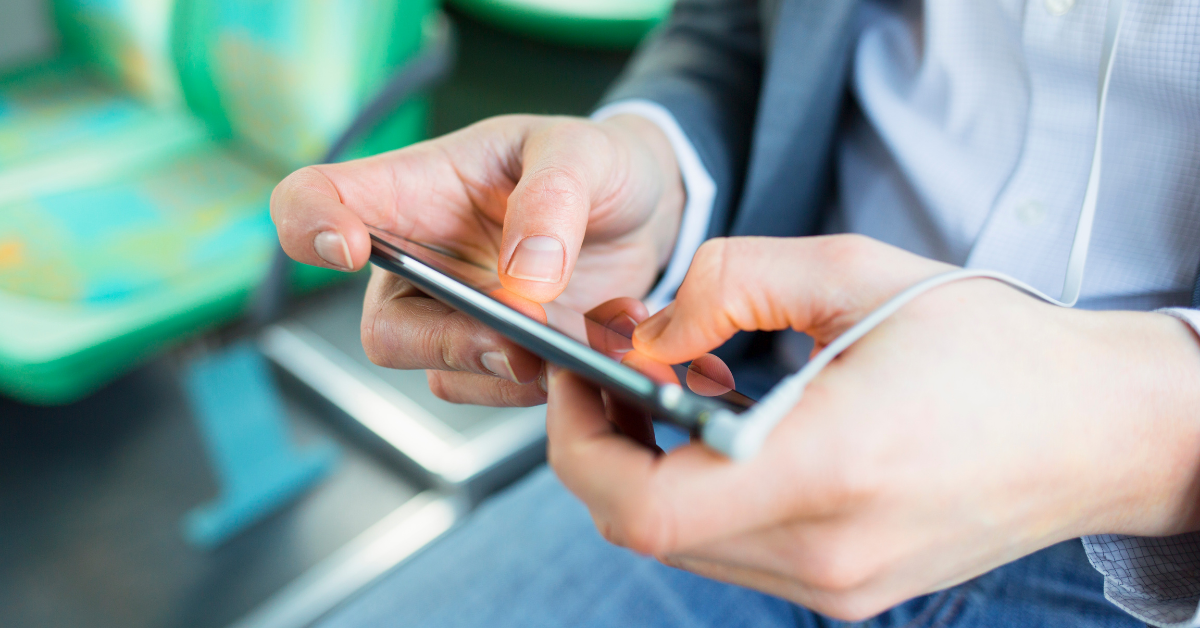 12 Useful Apps For Busy Public Relations Executives